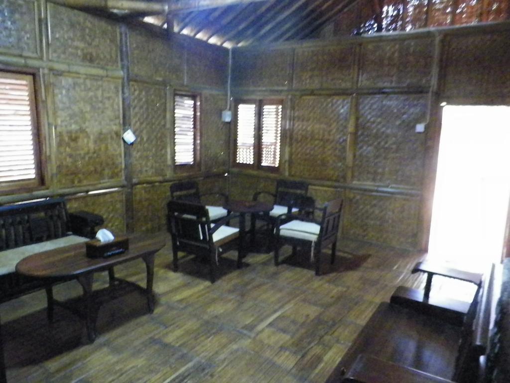 Villa Kampung Karuhun Sutan Raja Bandung Szoba fotó
